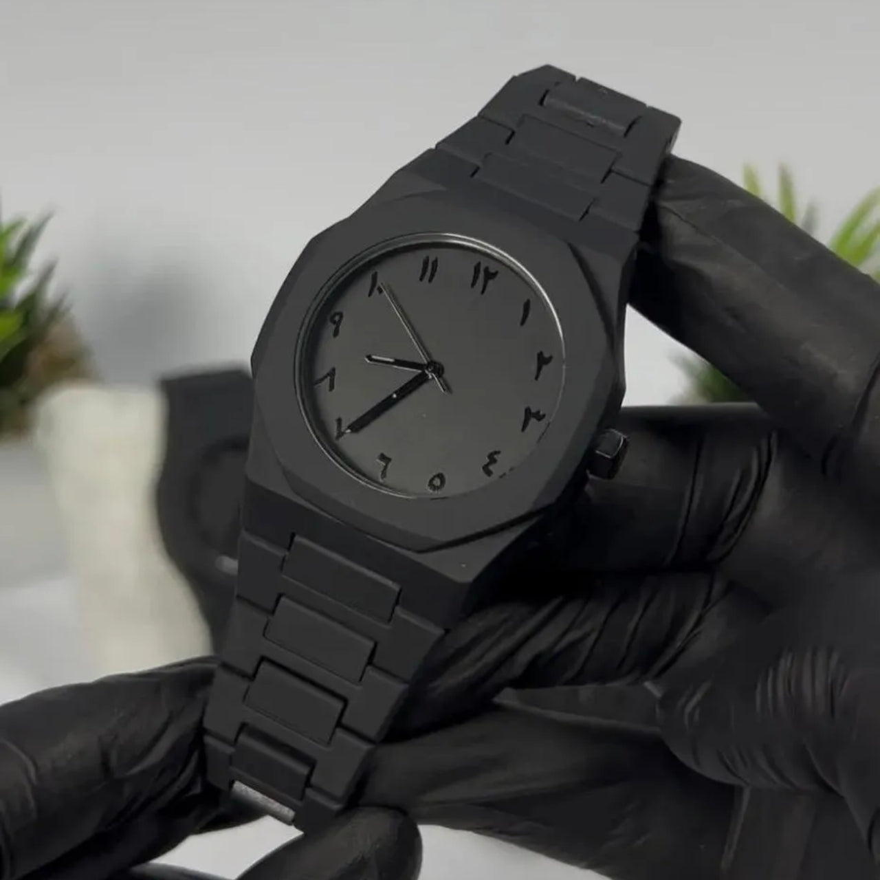 Black Arabic Aura Watch